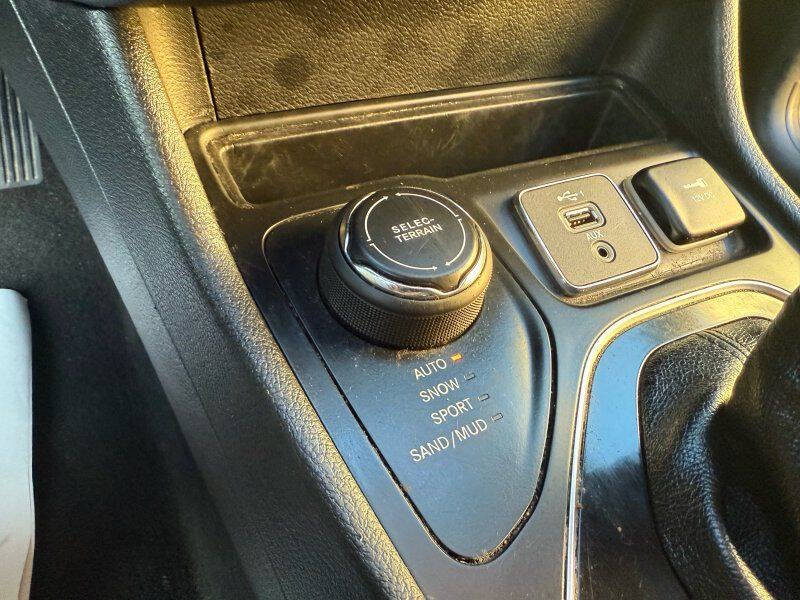 2021 Jeep Cherokee Altitude