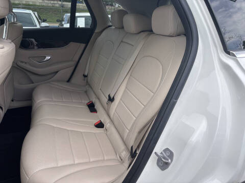 2020 Mercedes-Benz GLC GLC 300