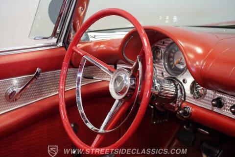 1957 Ford Thunderbird