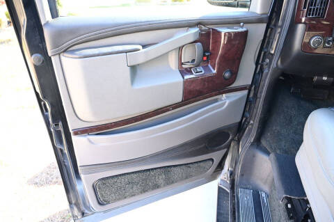 2018 GMC Savana LS 2500