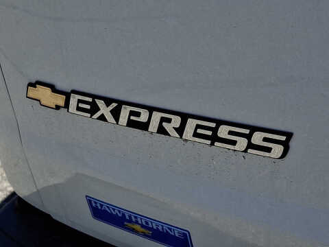 2024 Chevrolet Express 2500