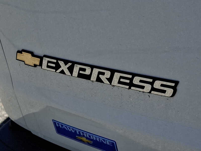 2024 Chevrolet Express 2500