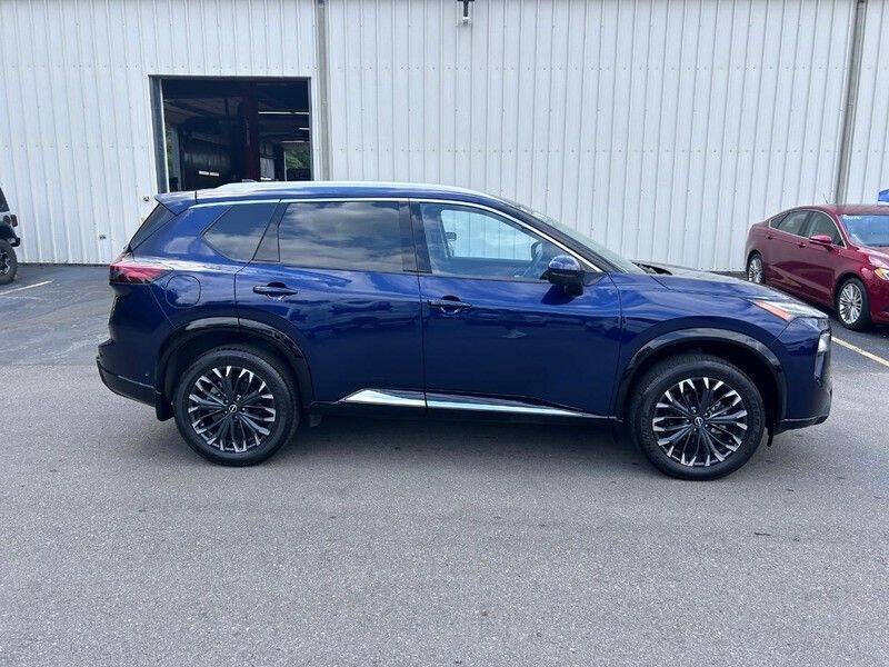 2024 Nissan Rogue Platinum