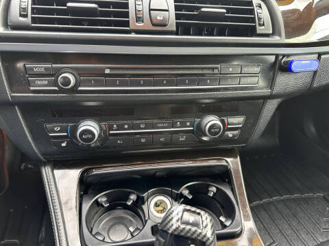 2013 BMW 5 Series 528i xDrive