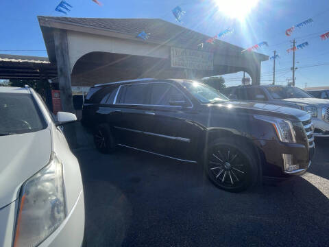 2017 Cadillac Escalade ESV Luxury