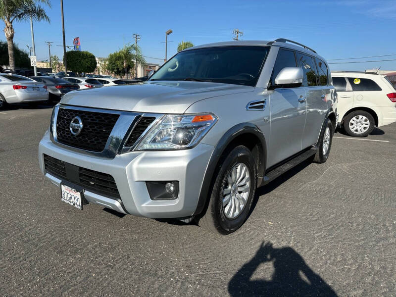 2019 Nissan Armada SV photo 4