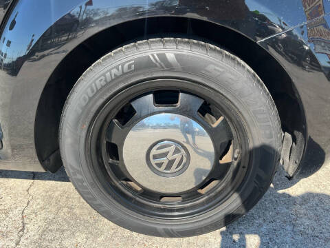 2014 Volkswagen Beetle Convertible 2.5L