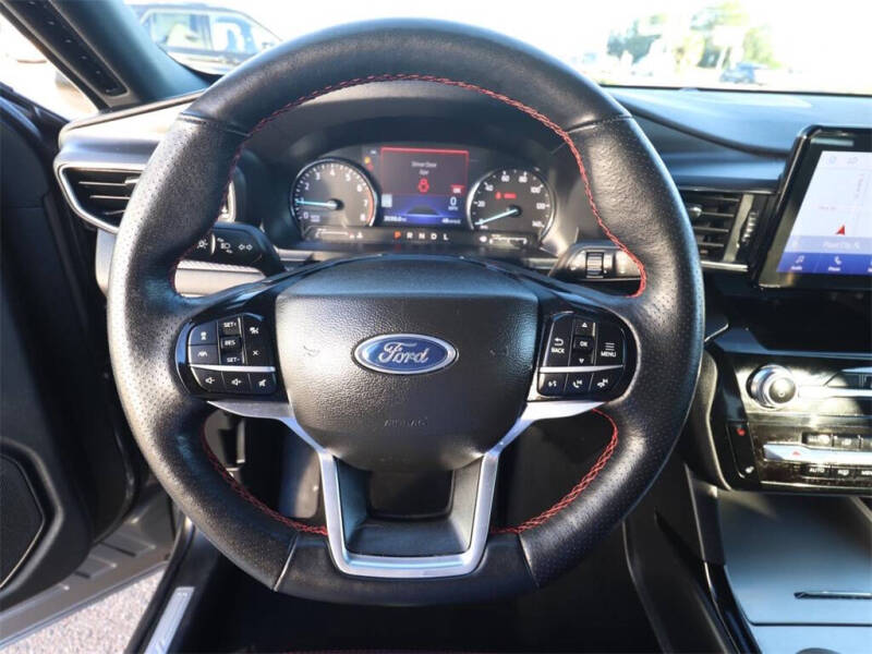 2023 Ford Explorer ST-Line