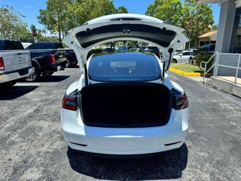 2021 Tesla Model 3 Standard Range Plus