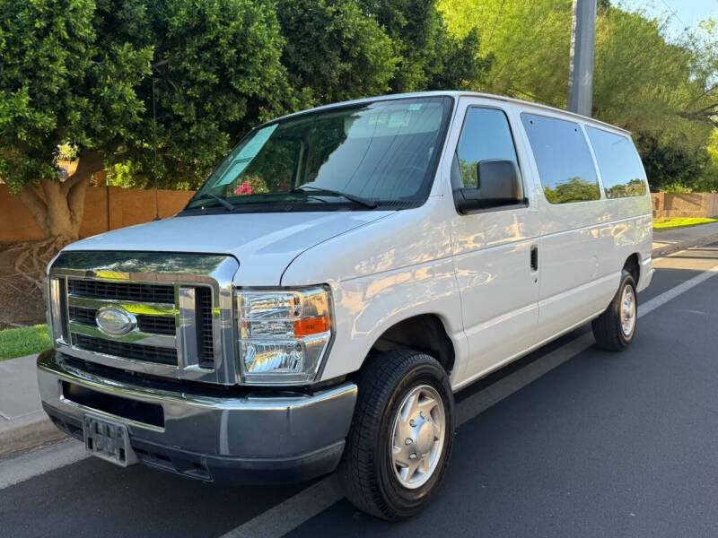 2014 Ford E-Series E-150 XLT