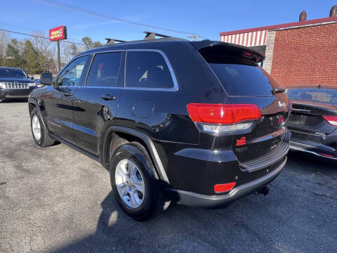 2017 Jeep Grand Cherokee Laredo