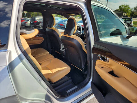 2019 Volvo XC90 T6 Momentum