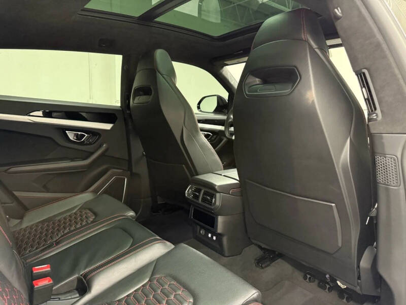 2021 Lamborghini Urus