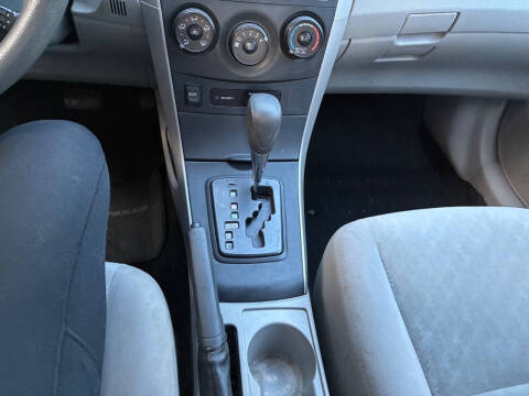 2009 Toyota Corolla LE