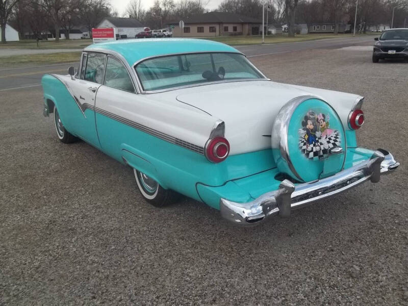 1956 Ford Fairlane