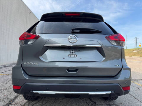 2020 Nissan Rogue SV