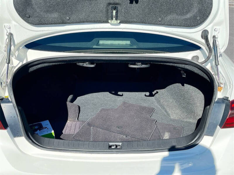 2021 Infiniti Q50 Sensory