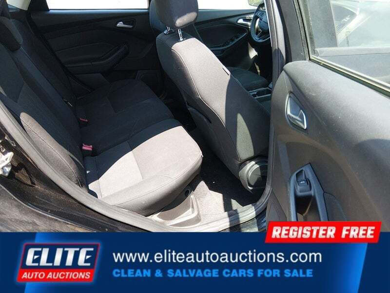 2017 Ford Focus SE