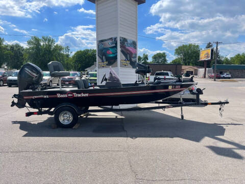 2020 Bass Tracker Classic XL