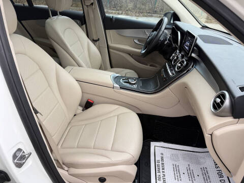 2019 Mercedes-Benz GLC GLC 300