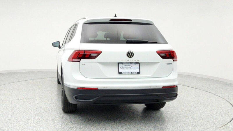 2022 Volkswagen Tiguan SE 4Motion