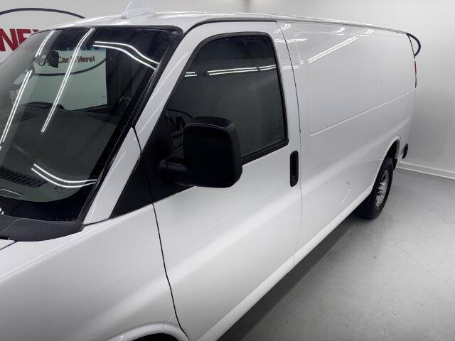 2017 Chevrolet Express 2500
