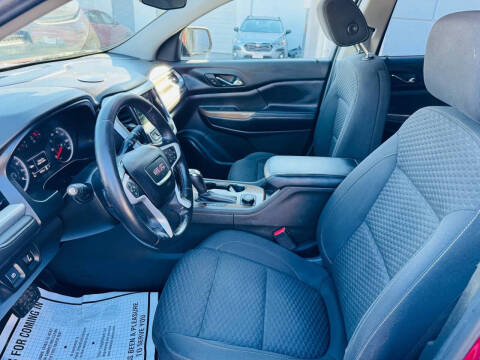 2018 GMC Acadia SLE-2