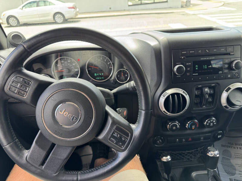 2013 Jeep Wrangler Unlimited Sahara