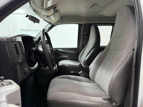 2013 Chevrolet Express LT 3500