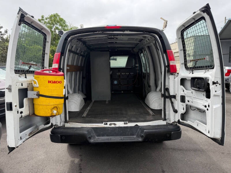 2018 Chevrolet Express 2500