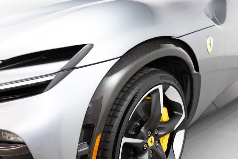 2025 Ferrari Purosangue