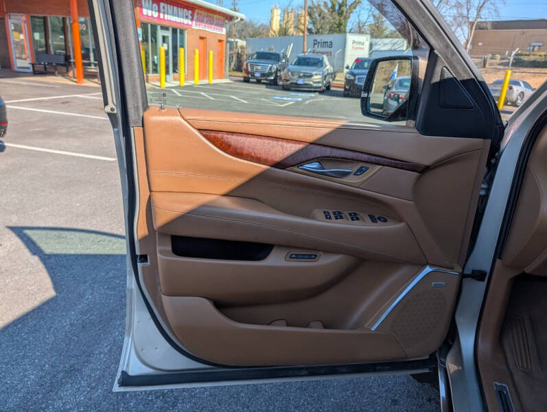 2016 Cadillac Escalade ESV Platinum