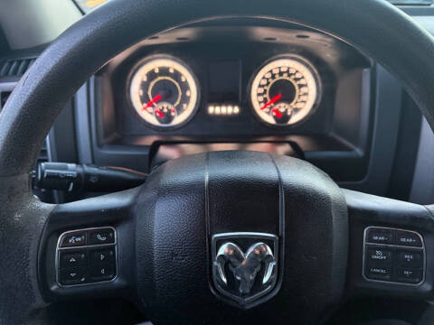 2017 RAM 1500 Express