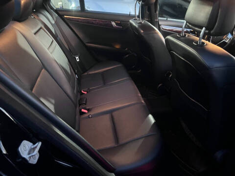 2013 Mercedes-Benz C-Class C 300 Sport 4MATIC