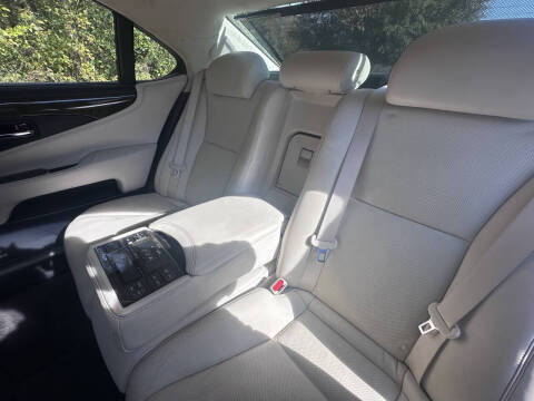 2009 Lexus LS 600h L