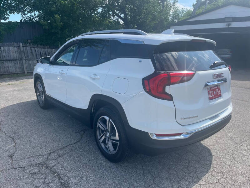 2020 GMC Terrain SLT