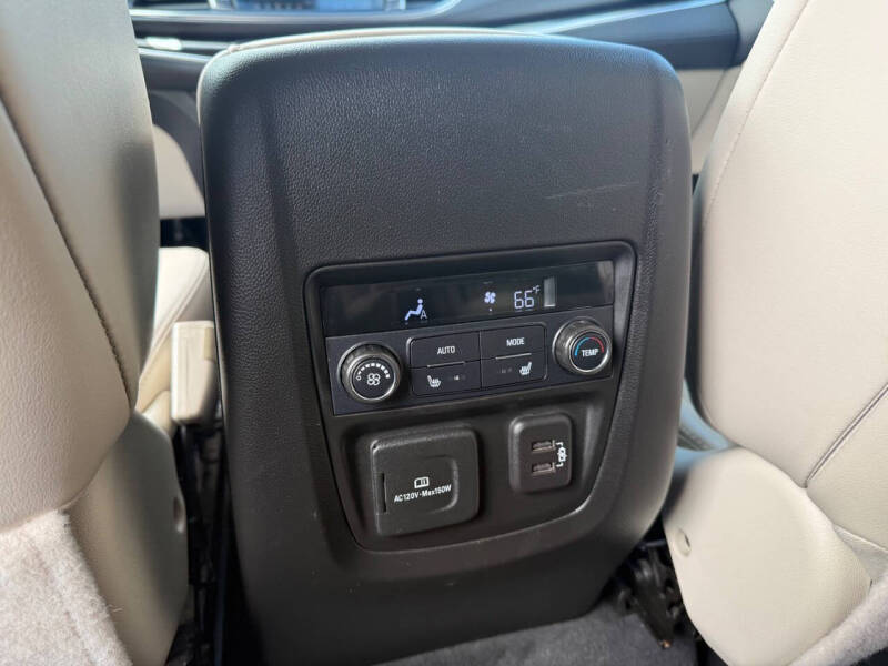 2022 Buick Enclave Premium