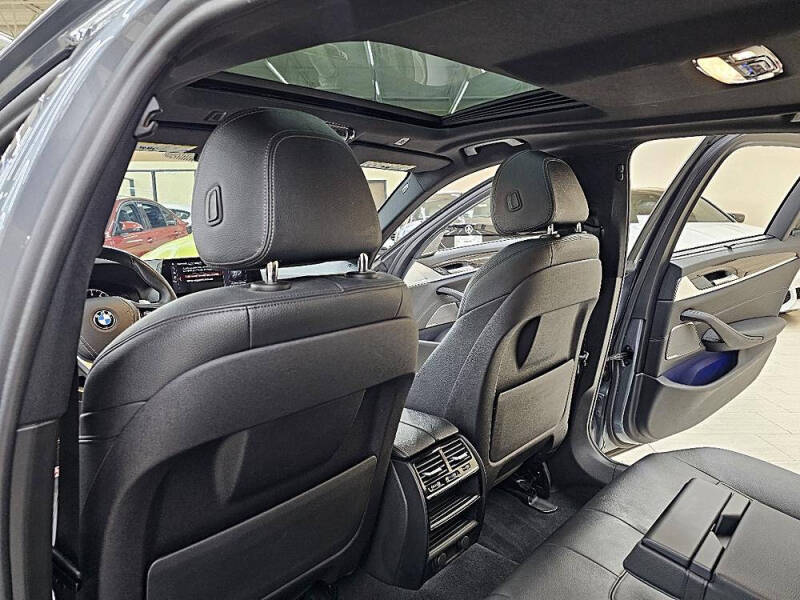 2019 BMW 5 Series 540i xDrive