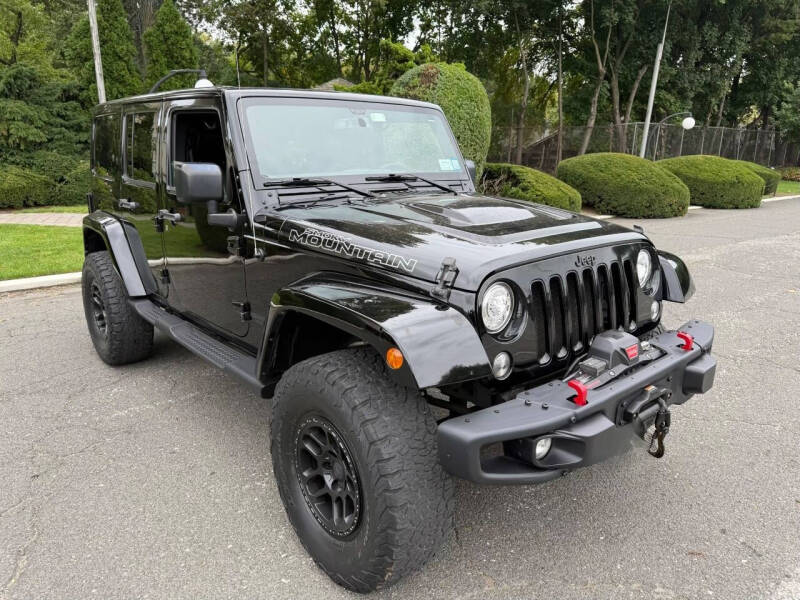 2017 Jeep Wrangler Unlimited Smoky Mountain's photo