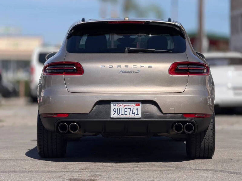 2016 Porsche Macan S