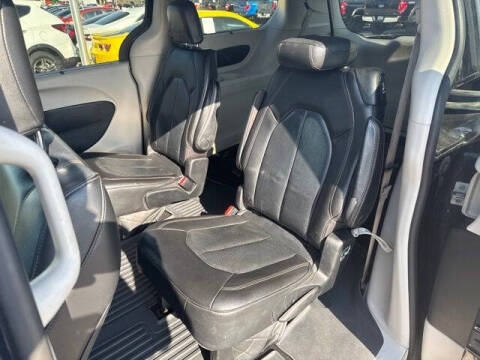 2020 Chrysler Pacifica Touring L