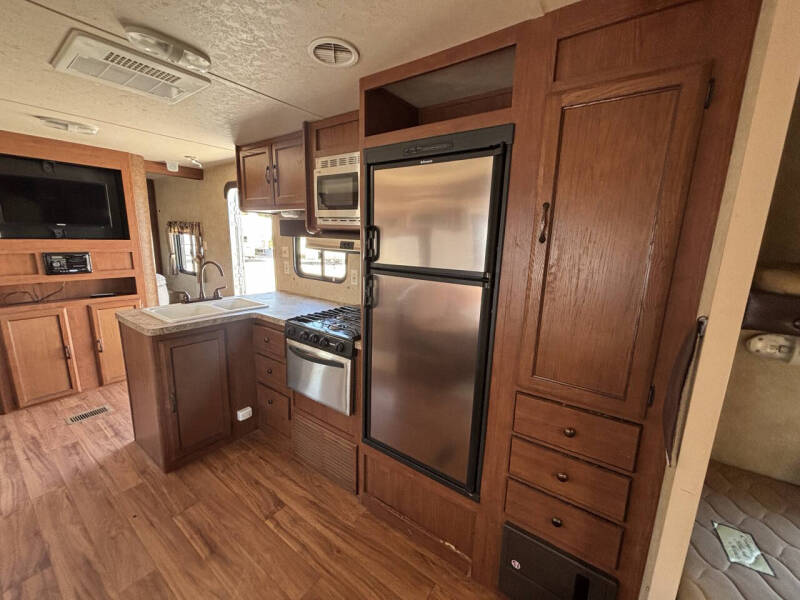 2014 Forest River Salem 27DBUD