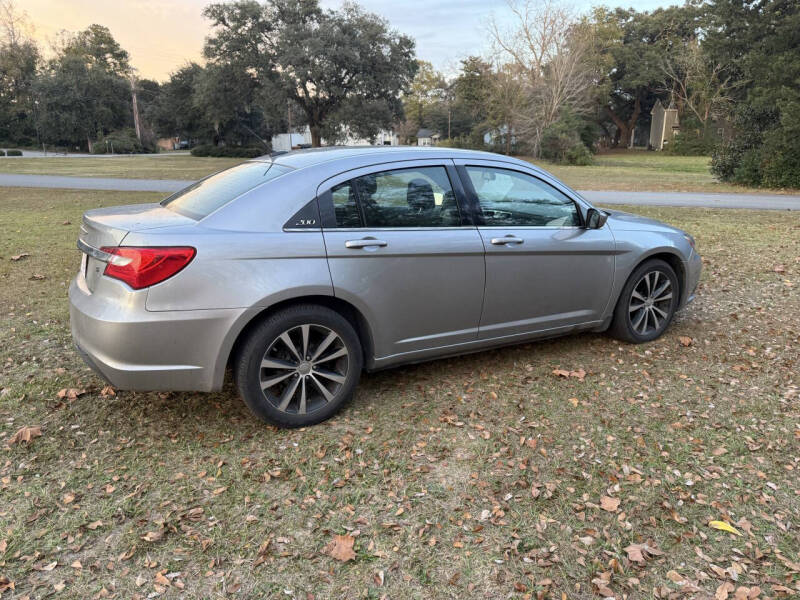 2013 Chrysler 200 Touring