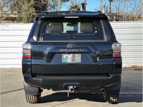 2022 Toyota 4Runner SR5 Premium