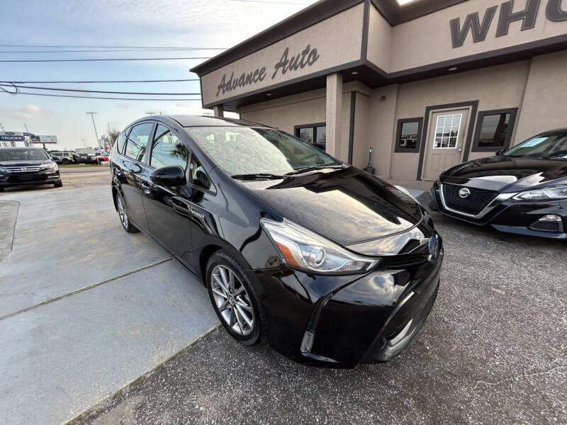 2016 Toyota Prius v Five