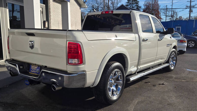 2017 RAM 1500 Laramie