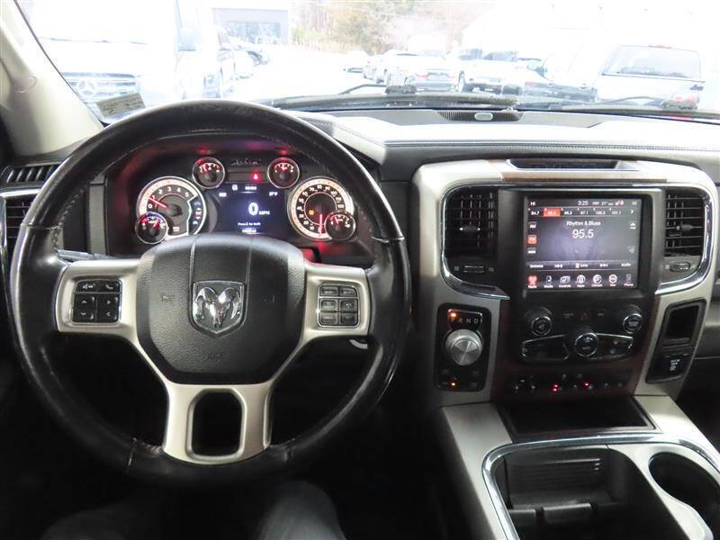 2017 RAM 1500 Laramie