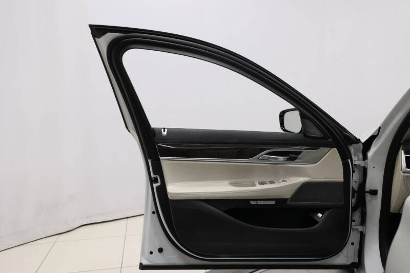 2016 BMW 7 Series 750i xDrive