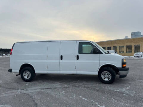 2019 Chevrolet Express 2500