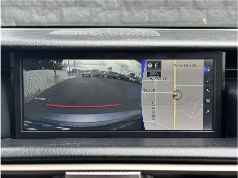 2017 Lexus IS 200t